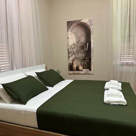 Yara 5 Terre 4* La Spezia